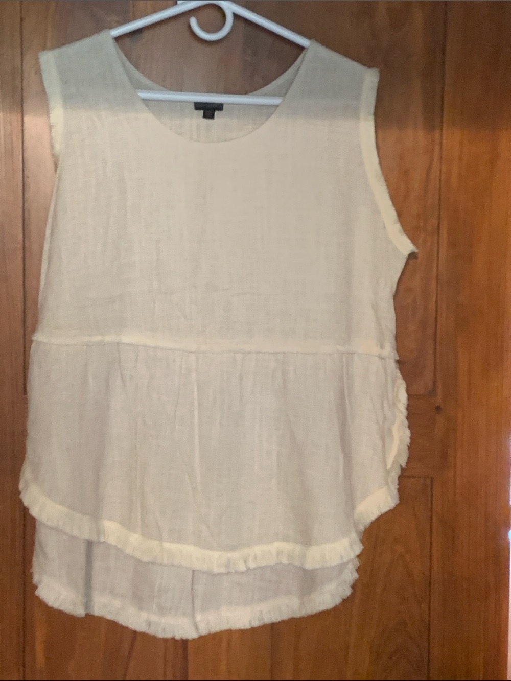 Coco + Carmen Cream Sleeveless Layered Ruffle Top, size L/Xl